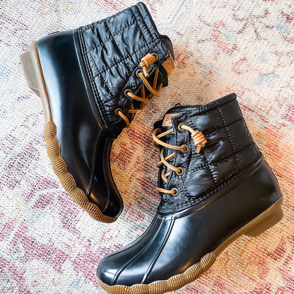 Sperry duck boots like new